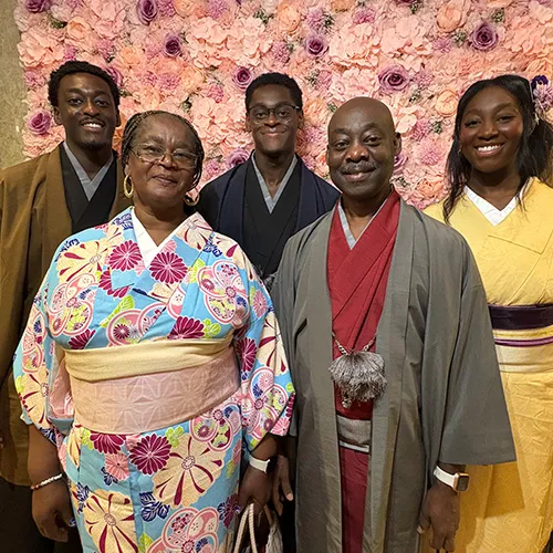 Kyoto Kimono Rental Hanaemi
