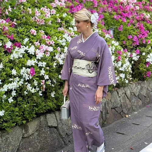 Kyoto Kimono Rental Hanaemi